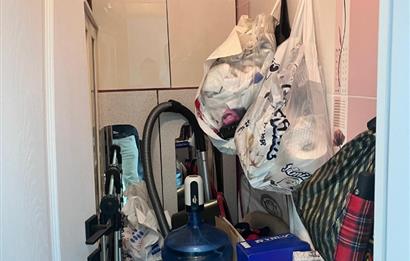 ÇAY MAHALLESİ'NDE İÇİ YENİLENMİŞ 2+1 SATILIK DAİRE