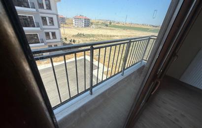 ZAFER MAHALLESİNDE 2+1 YENİ TESLİM EDİLMİŞ TOKİ DAİRESİ