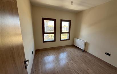 ZAFER MAHALLESİNDE 2+1 YENİ TESLİM EDİLMİŞ TOKİ DAİRESİ