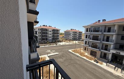 ZAFER MAHALLESİNDE 2+1 YENİ TESLİM EDİLMİŞ TOKİ DAİRESİ