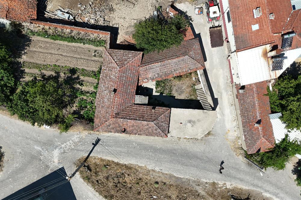 C21 BAL'DAN YENİKÖY MAH. SATILIK MÜSTAKİL EV