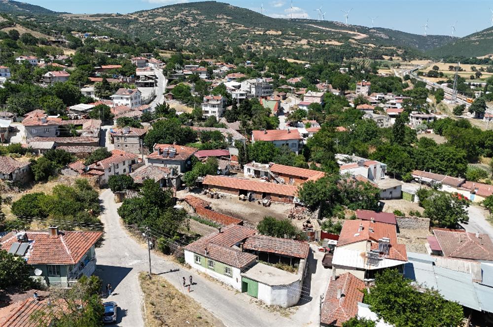 C21 BAL'DAN YENİKÖY MAH. SATILIK MÜSTAKİL EV