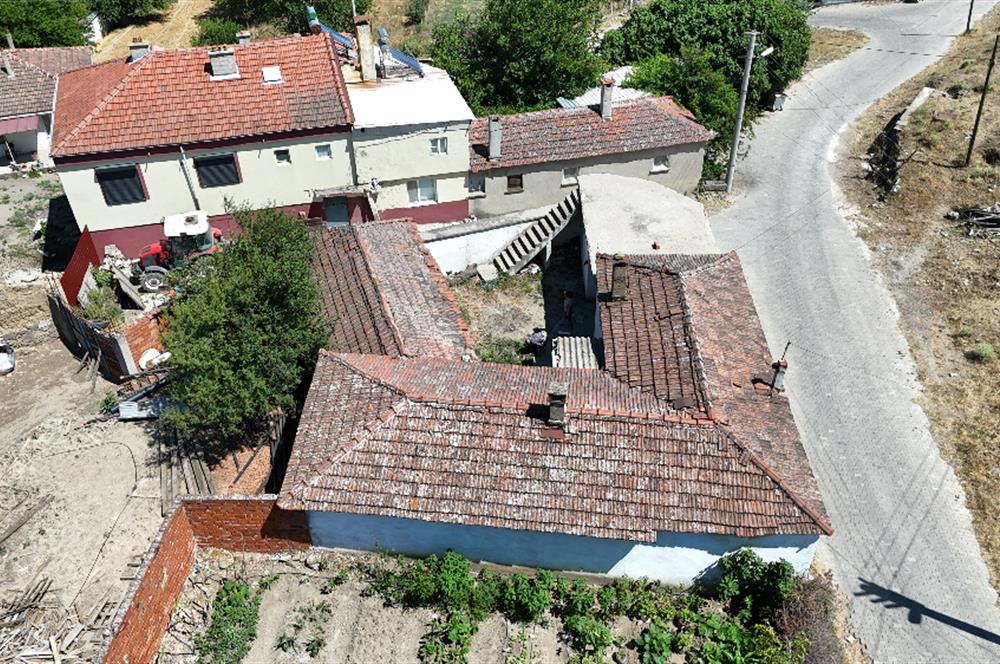 C21 BAL'DAN YENİKÖY MAH. SATILIK MÜSTAKİL EV