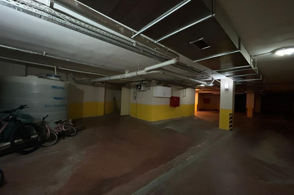 AYDINEVLER MAVİEVLERDE MÜKEMMEL KONUMDA 3+1 KİRALIK KÖŞE DAİRE