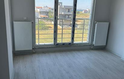 ÇANAKKALE LAPSEKİ'DE KÖPRÜ MANZARALI SATILIK DUBLEX3+1