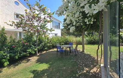 Bodrum Gümüşlük merkez satılık müstakil bahçeli dubleks villa