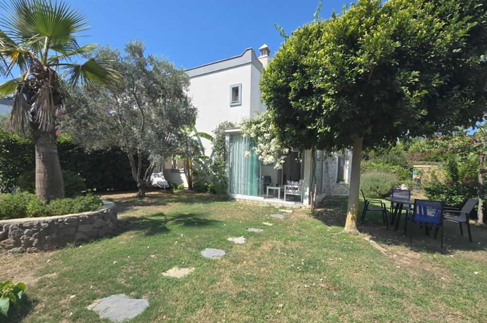 Bodrum Gümüşlük merkez satılık müstakil bahçeli dubleks villa