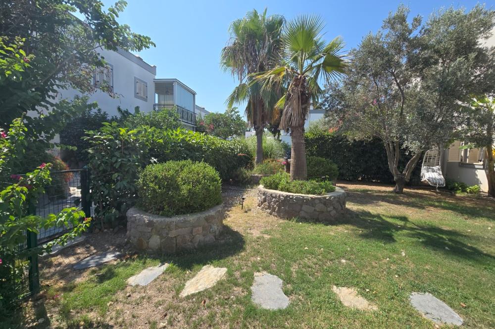 Bodrum Gümüşlük merkez satılık müstakil bahçeli dubleks villa