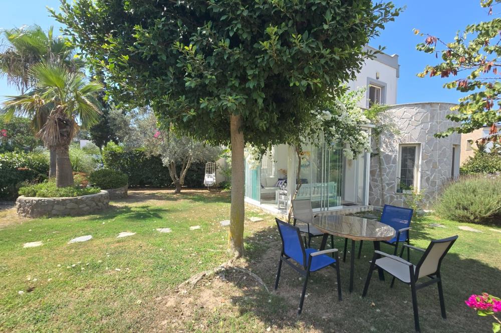 Bodrum Gümüşlük merkez satılık müstakil bahçeli dubleks villa
