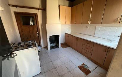 C21 BAL'DAN YENİKÖY MAH. SATILIK MÜSTAKİL EV