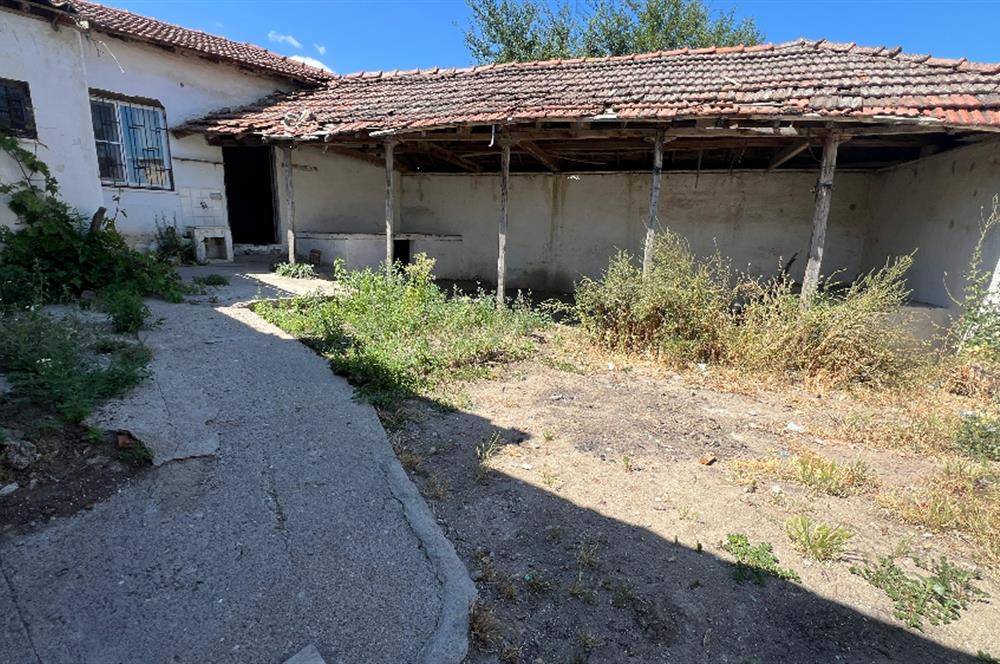 C21 BAL'DAN YENİKÖY MAH. SATILIK MÜSTAKİL EV