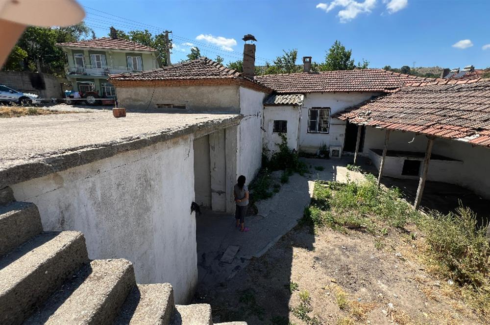 C21 BAL'DAN YENİKÖY MAH. SATILIK MÜSTAKİL EV