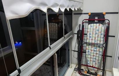 Century 21 Plus Gayrimenkul'den Erenler'de Eşyalı Lüks 1+1 Daire