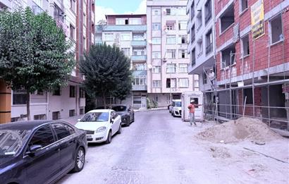ANA CADDE YAKINI MERKEZİ LOKASYONDA ÇOK TEMİZ-YENİ-GENİŞ 2+1