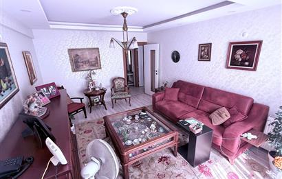 ANA CADDE YAKINI MERKEZİ LOKASYONDA ÇOK TEMİZ-YENİ-GENİŞ 2+1