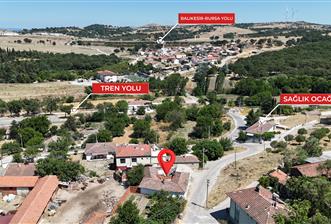 C21 BAL'DAN YENİKÖY MAH. SATILIK MÜSTAKİL EV