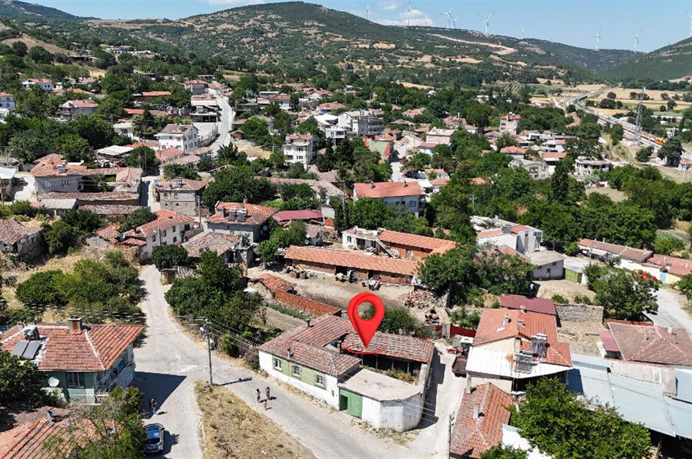 C21 BAL'DAN YENİKÖY MAH. SATILIK MÜSTAKİL EV