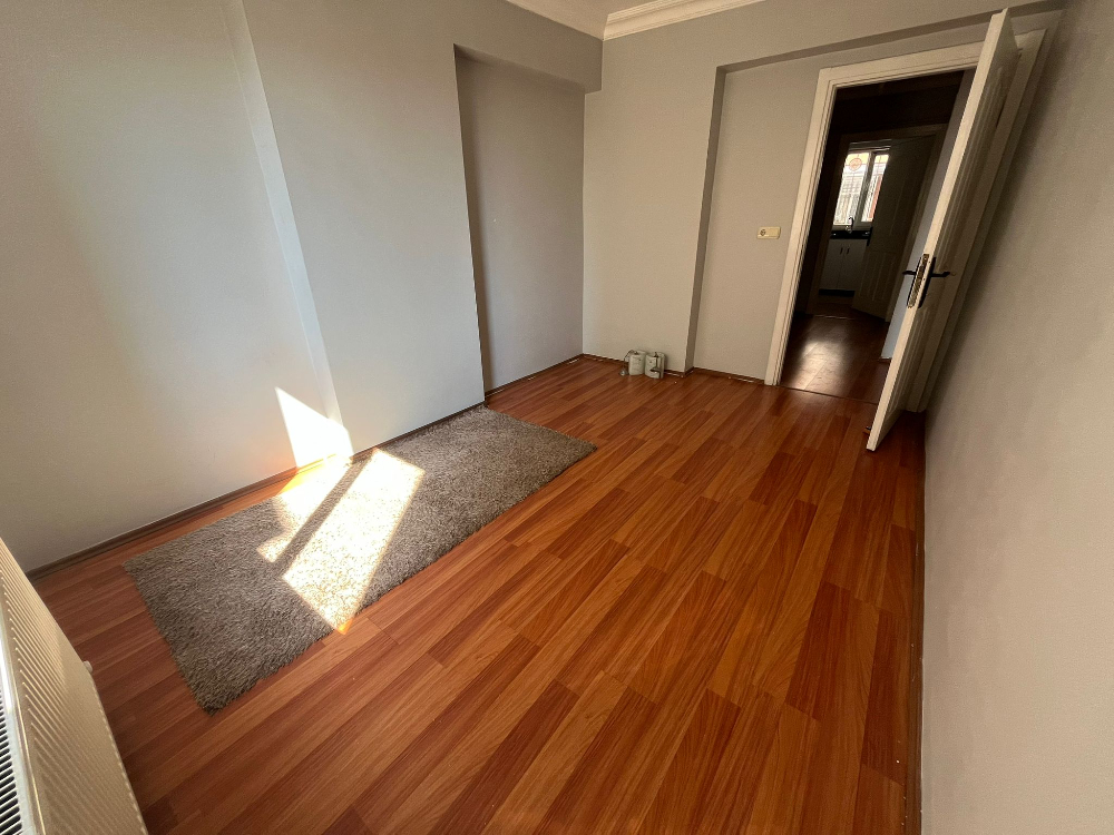 Eyüp Güzeltepe Merkez Kiralık 2+1 Daire