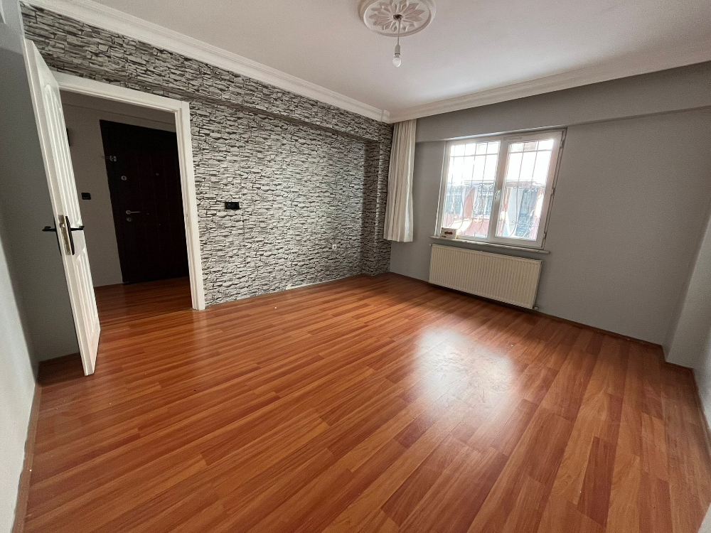 Eyüp Güzeltepe Merkez Kiralık 2+1 Daire