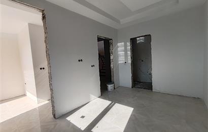 Doğa ve Şehir Manzaralı Fırsat Satılık Dubleks Daire
