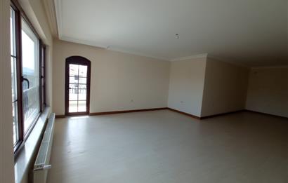 KUZEYKENT 809 ETAP ÜNLÜLER AKADEMİ YANI 4.KAT KİRALIK DAİRE 3+1