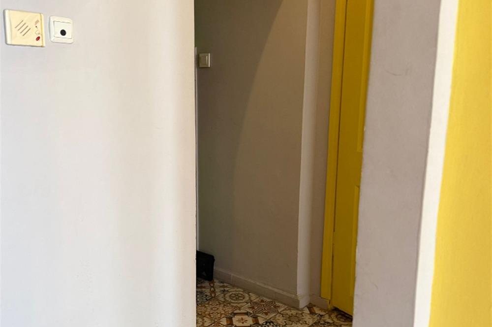 İSTİKLAL CADDESİ PARALELİNDE MEYDANA ÇOK YAKIN SATILIK OFİS