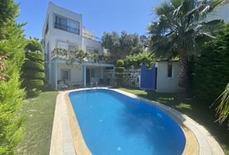 Bodrum Gümüşlük Kiralık Eşyalı Müstakil Havuzlu Villa