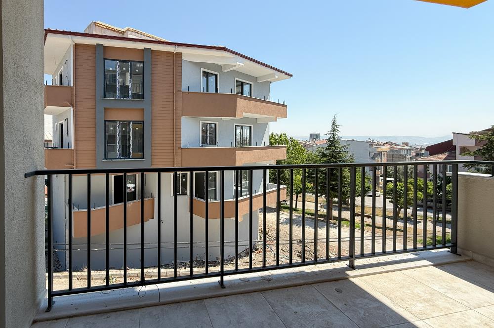 C21 BAL'DAN ÖZEL OKULLAR YAKININDA ARA KAT 3+1 DAİRE
