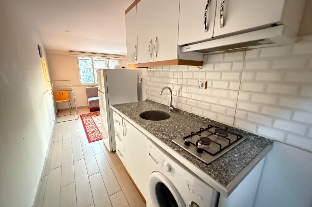 CENTURY 21 NET'TEN ZEYTİNKÖY'DE CARREFOUR ÜZERİ 1+1 EŞYALI APART