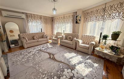 Century21 Net'ten ACİL SATILIK Değirmenönü3+1 AraKat EŞYALIDAİRE