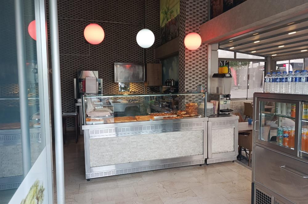 Ümraniye Şerifali'de Devren Kiralık Kafe Börek & Pide Salonu