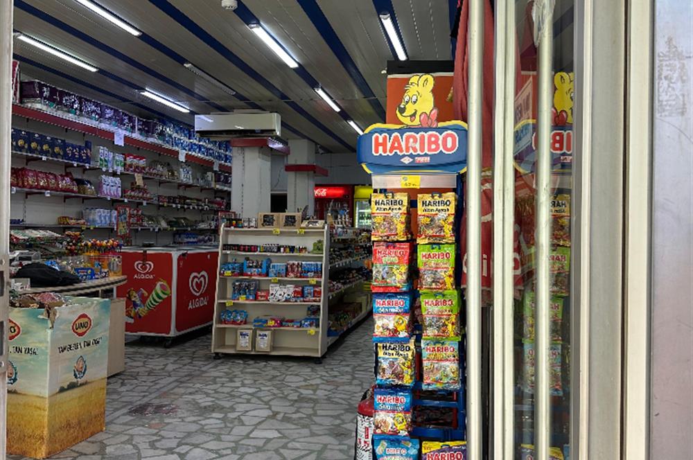 Ümraniye Acısu Caddesinde Devren Kiralık Market