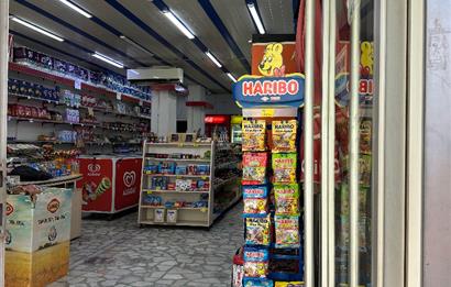 Ümraniye Acısu Caddesinde Devren Kiralık Market