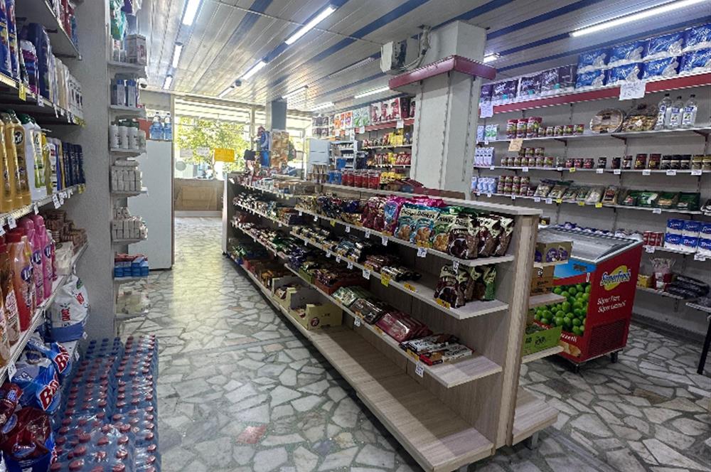 Ümraniye Acısu Caddesinde Devren Kiralık Market