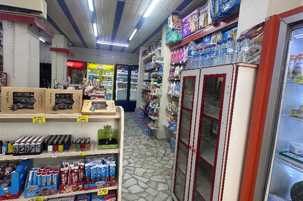 Ümraniye Acısu Caddesinde Devren Kiralık Market