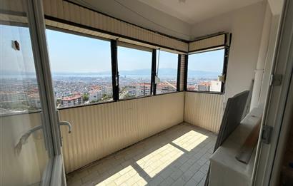 İzkent'te Deniz Manzaralı 3+1 Kiralık Daire