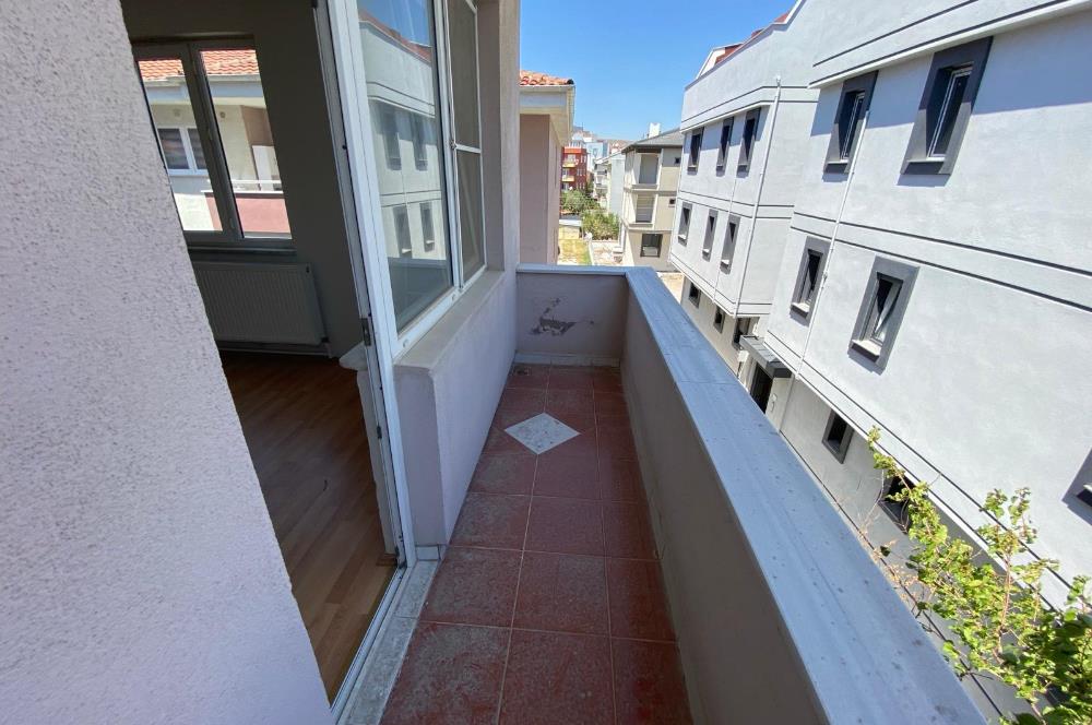 CENTURY21 BAL'DAN P.ALANI MUHTARLIK-EMNİYET LOKASYONLU 2+1 DAİRE