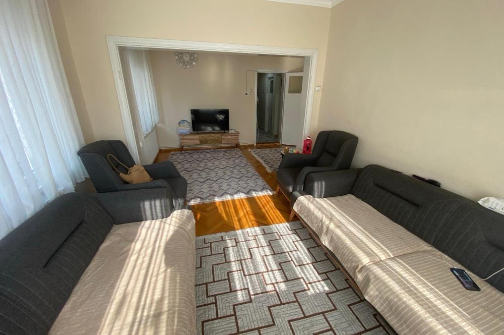 C21 BAL'DAN AHP MAH ALTAY CAD ÜZERİ ARAKAT SATILIK 2+1 DAİRE