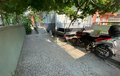 C21 BAL'DAN AHP MAH ALTAY CAD ÜZERİ ARAKAT SATILIK 2+1 DAİRE