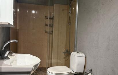 İSTİKLAL CADDESİ PARALELİNDE MEYDANA ÇOK YAKIN SATILIK OFİS