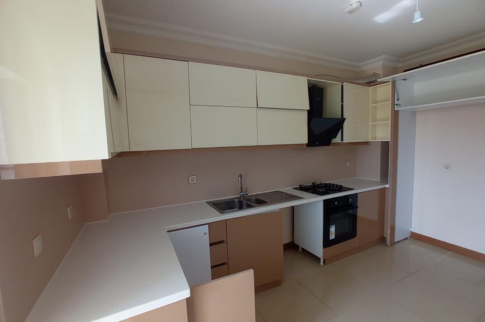KUZEYKENT 809 ETAP ÜNLÜLER AKADEMİ YANI 4.KAT KİRALIK DAİRE 3+1