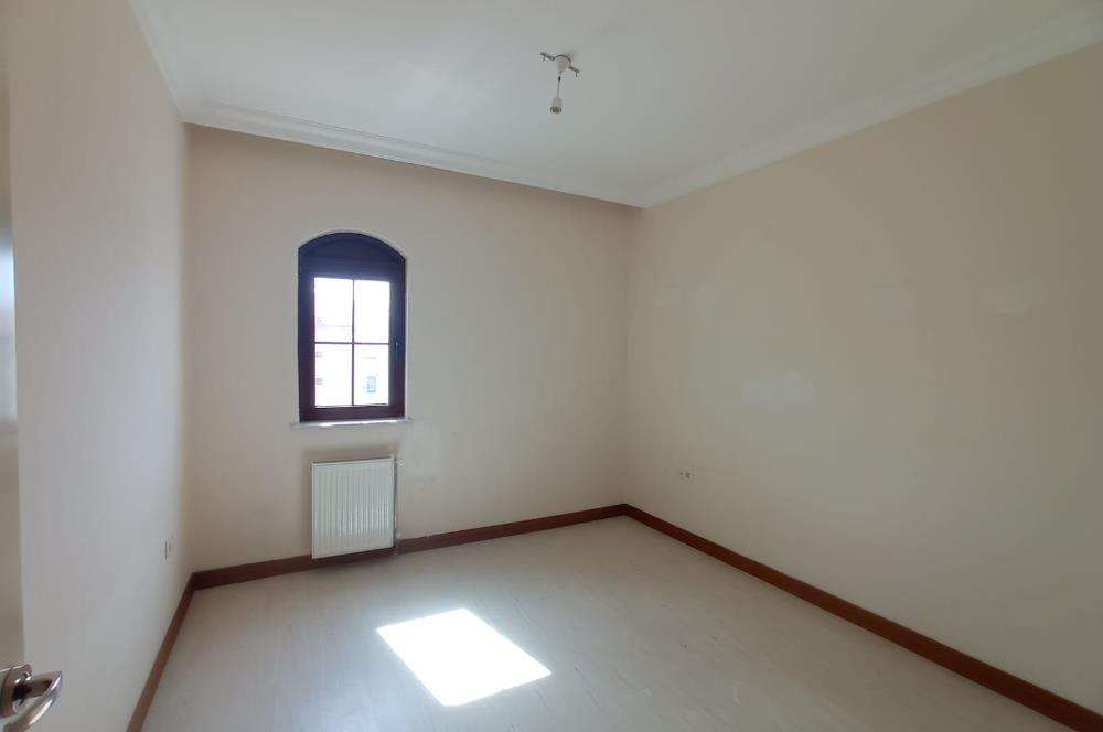 KUZEYKENT 809 ETAP ÜNLÜLER AKADEMİ YANI 4.KAT KİRALIK DAİRE 3+1