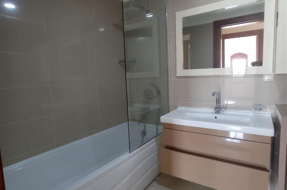 KUZEYKENT 809 ETAP ÜNLÜLER AKADEMİ YANI 4.KAT KİRALIK DAİRE 3+1