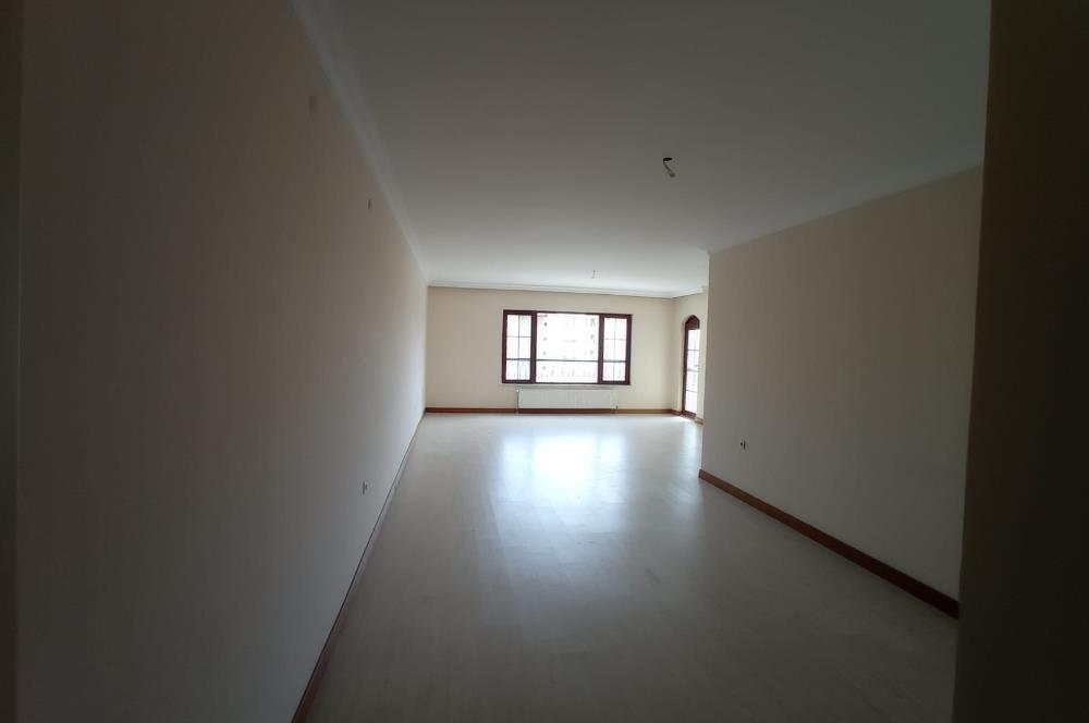 KUZEYKENT 809 ETAP ÜNLÜLER AKADEMİ YANI 4.KAT KİRALIK DAİRE 3+1