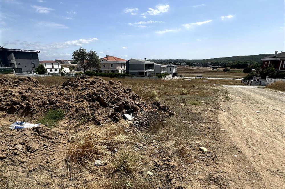 MERKEZDE 1.005m2 KÖŞE BAŞI TEK TAPU MÜSTAKİL PARSEL-2 VİLLALIK