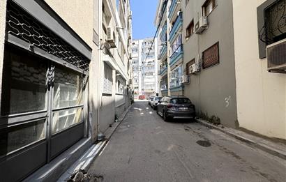 KARŞIYAKA FİKRİ ALTAY MAH'DE BAKIMLI SATILIK DÜKKAN 