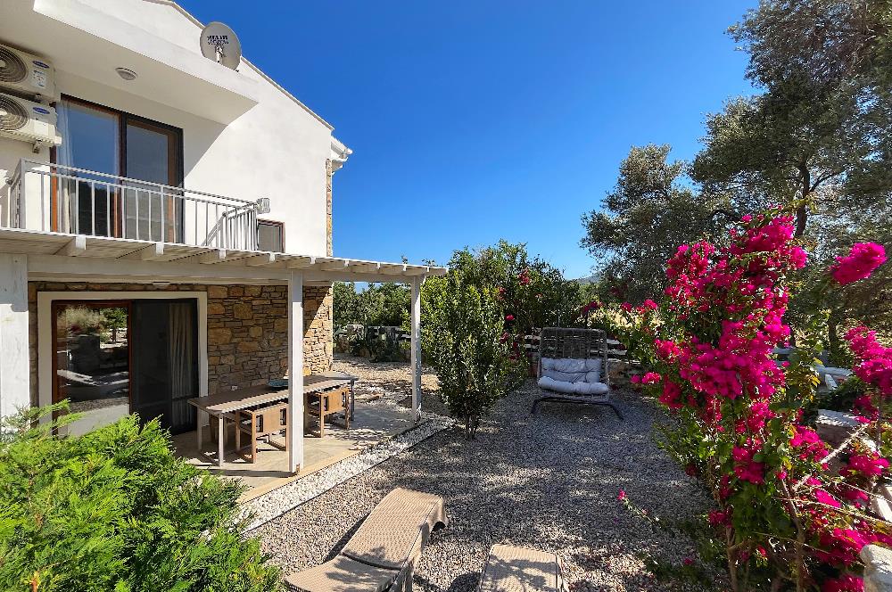 Datça Palamutbükü'nde Özel Peyzajlı Full Eşyalı Tasarım Villa