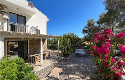 Datça Palamutbükü'nde Özel Peyzajlı Full Eşyalı Tasarım Villa
