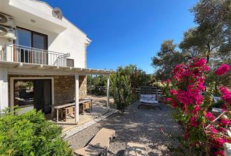 Datça Palamutbükü'nde Özel Peyzajlı Full Eşyalı Tasarım Villa