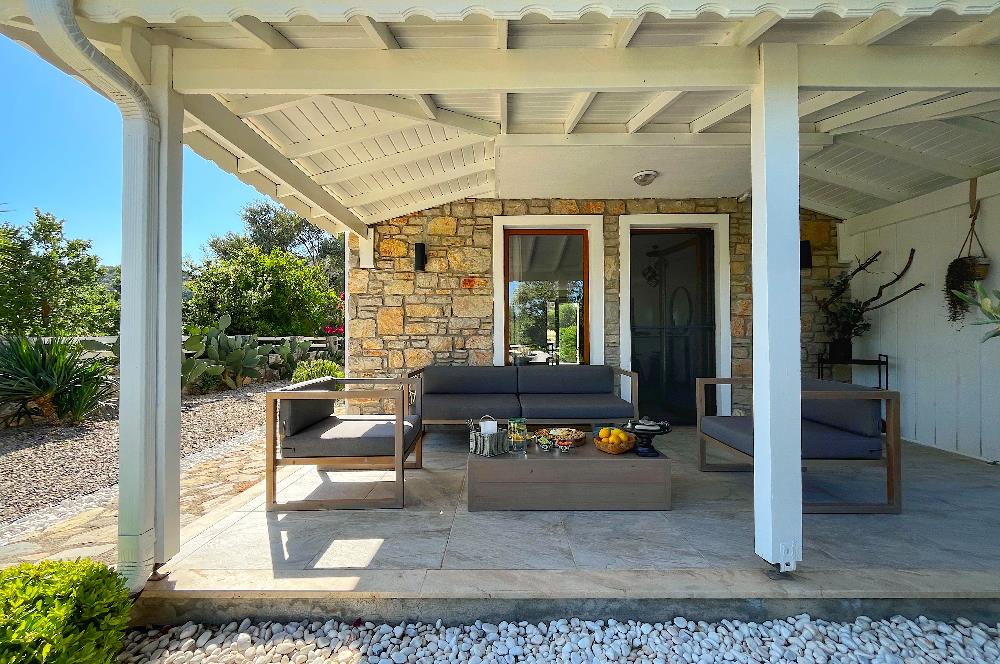 Datça Palamutbükü'nde Özel Peyzajlı Full Eşyalı Tasarım Villa
